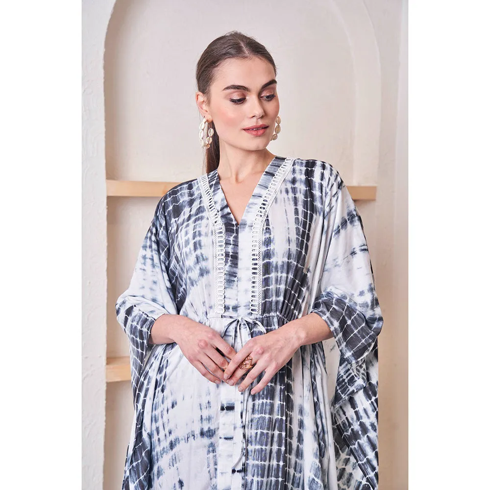 Ashico Tie & Dye Lace Detail Kaftan - White