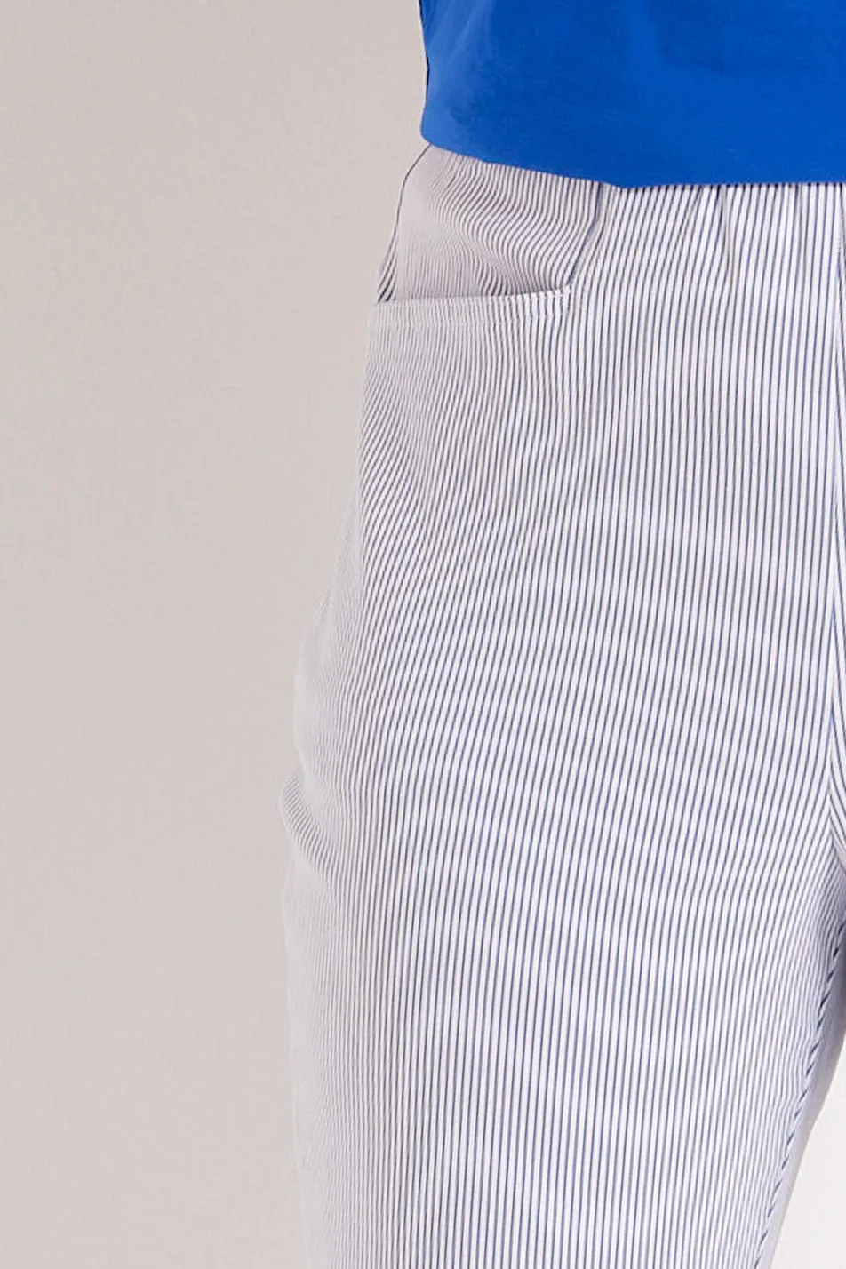 DANI STRIPE CROP PANT W/ BUTTONS