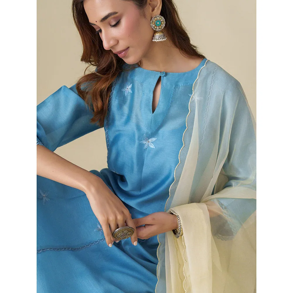 Mushio Off White Organza Dupatta with Scallop Edging