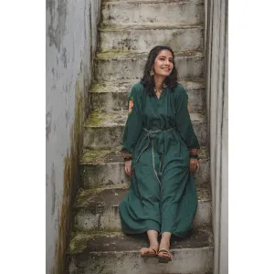 Mushio Shaad Dress with Hand Embroidery (Set of 2) Mushio Shaad Dress with Hand Embroidery (Set of 2)