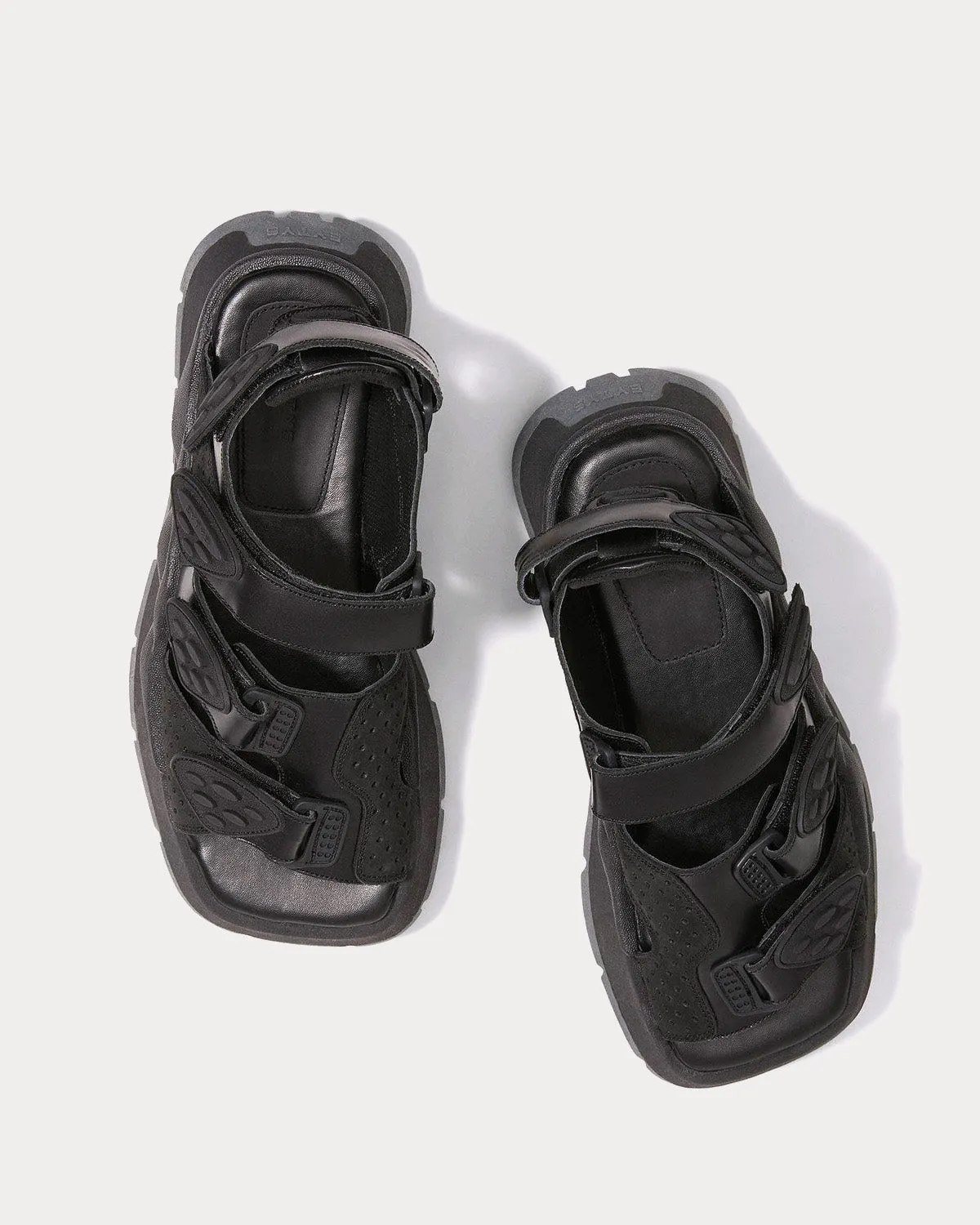 Quest Black Sandals