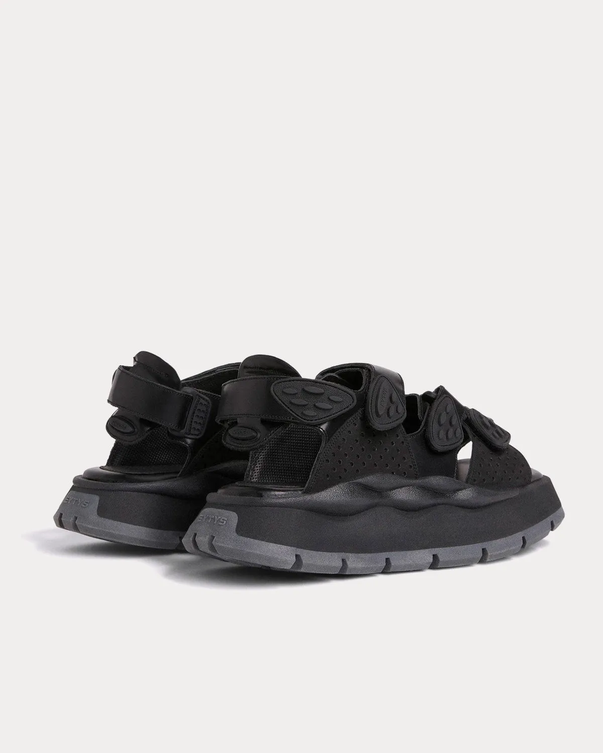 Quest Black Sandals