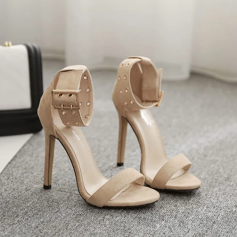 Rivets Suede Hasp High Chunky Heel Strap Sandals