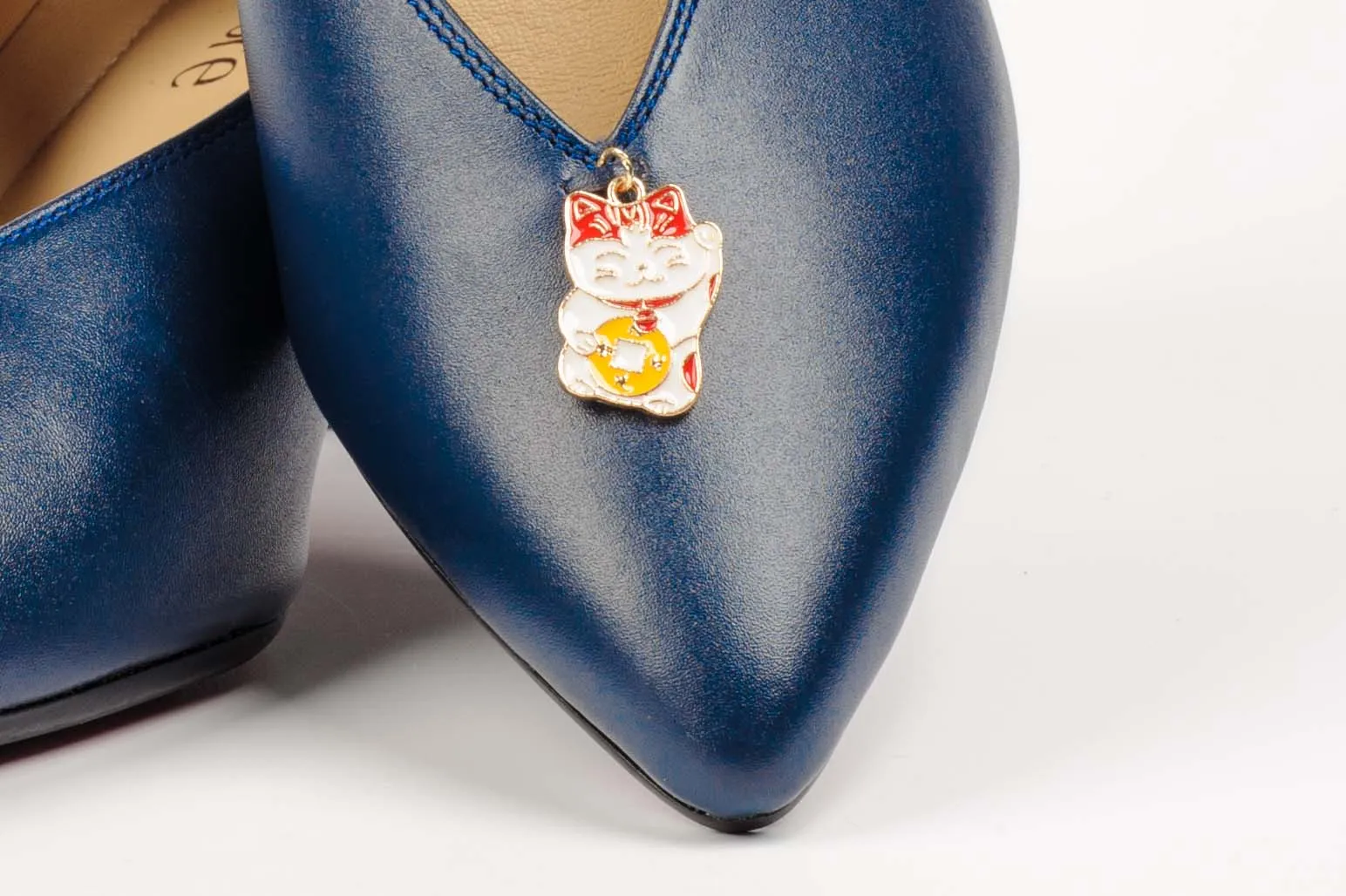 Shoeful CNY Flats - Maneki-Neko Meow
