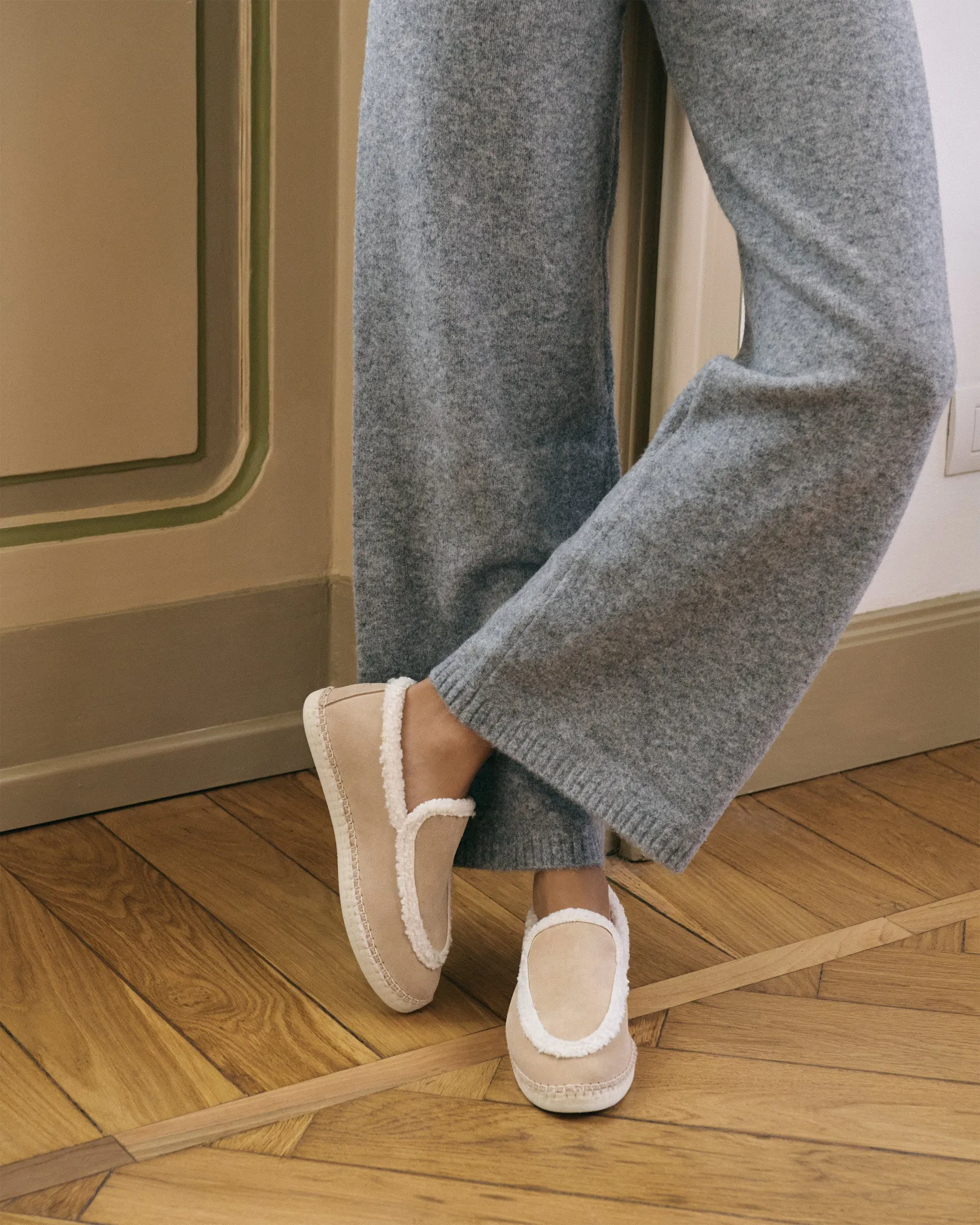 Suede Loafers Espadrilles With Faux Fur - K11LZ - Cortina Champagne Beige